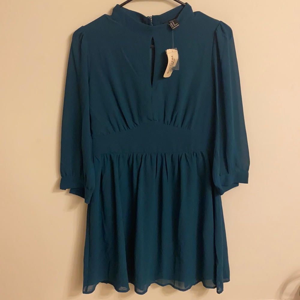 NWT Forever 21 Flowy Dress